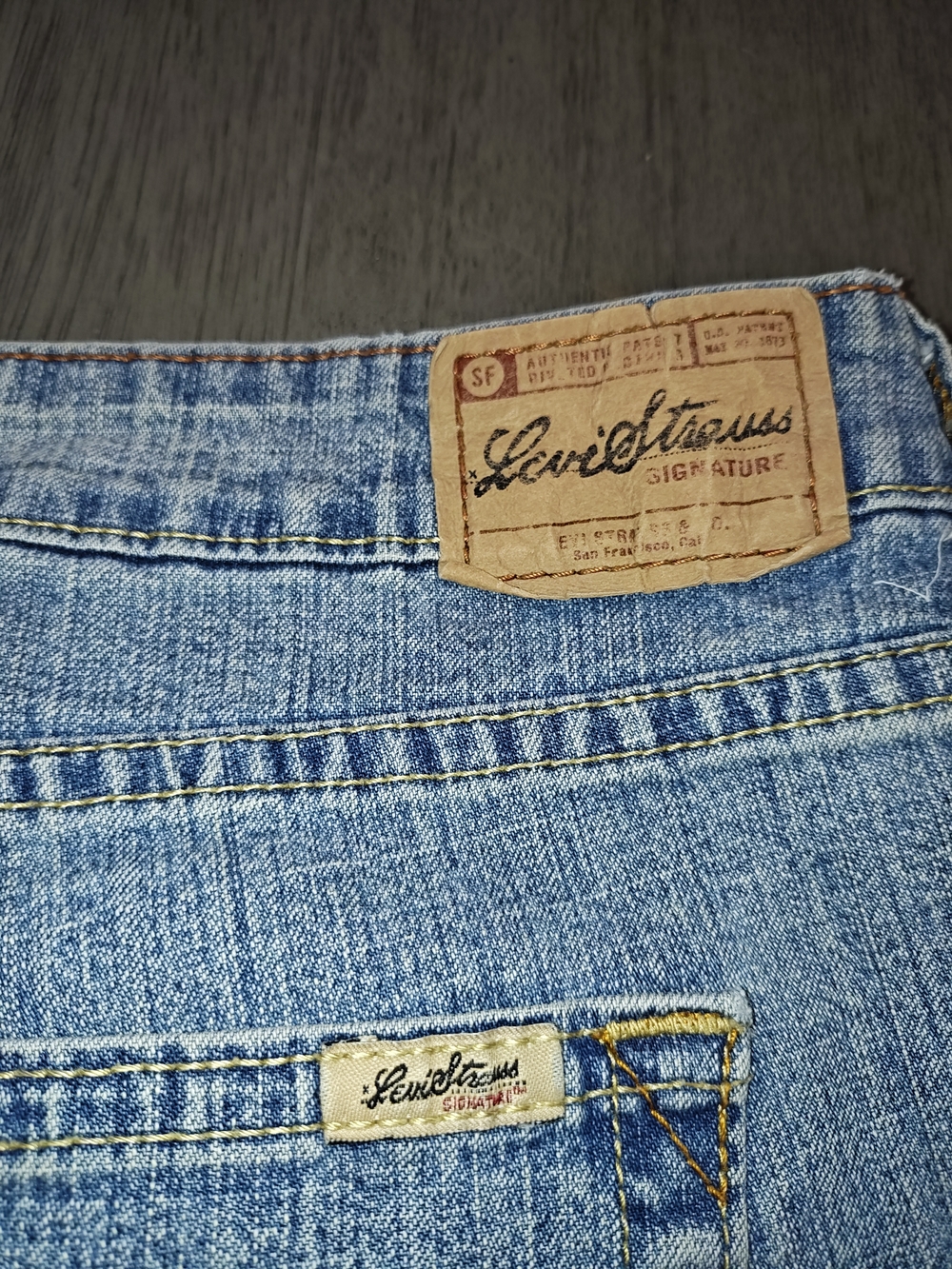Levi Strauss & Co. signature Women's stretch low rise bootcut blue... - Picture 13 of 13